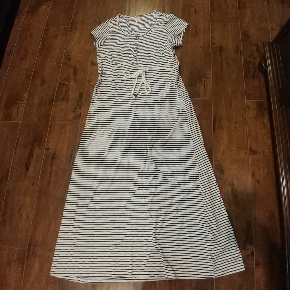 Faded Glory striped maxi dress